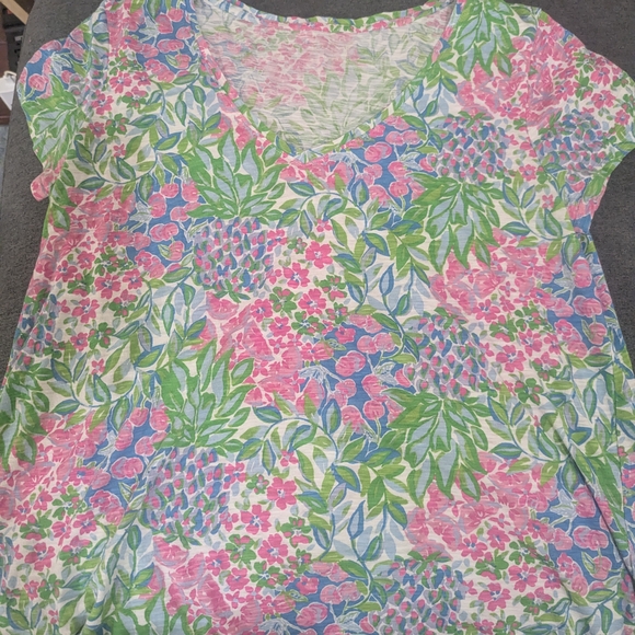Lilly Pulitzer Tops - Lilly Pulitzer Pink and Green Floral Short Sleeve Top